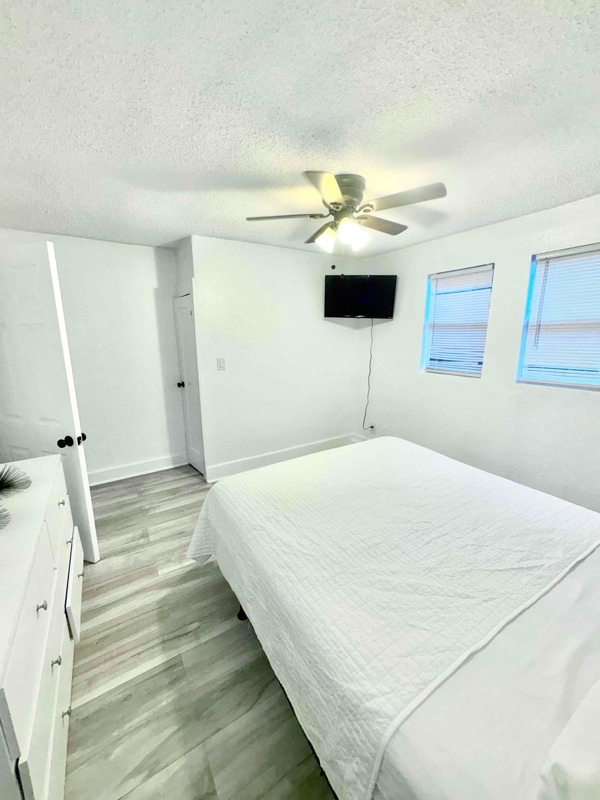 Photo - 1211 E 18th Ave Unidad 2