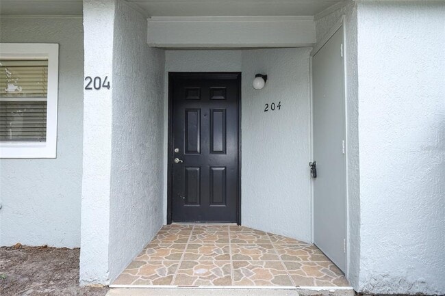 Photo - 204 Dorchester Square Unit 204