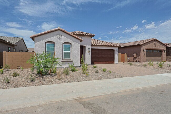 Photo - Beautiful 4 Bedroom in Aloravita Community