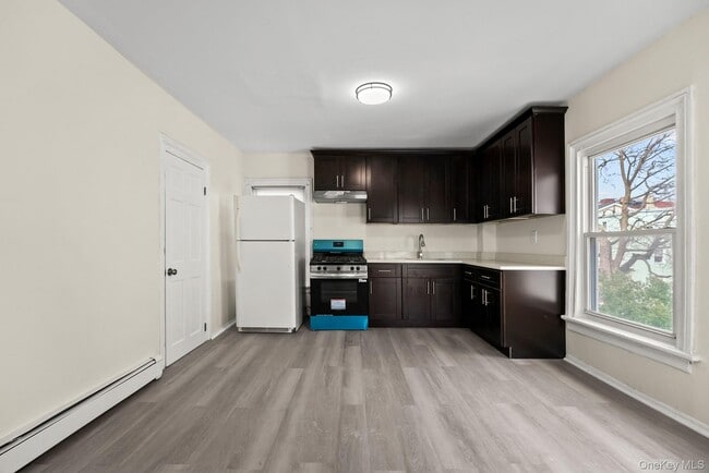 Photo - 11 Lafayette Pl Unit 2