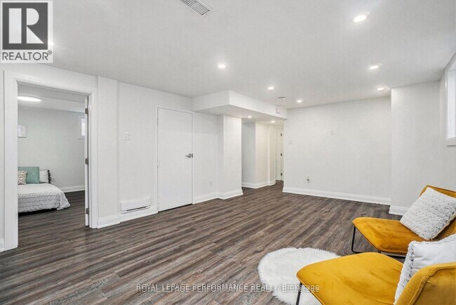 Photo - 26 Majestic Dr