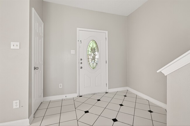 Photo - 4018 Timber Corner