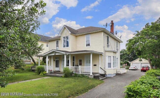 Photo - 399 Broadway Townhome