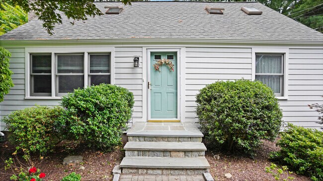 Photo - 14 Timberline Rd