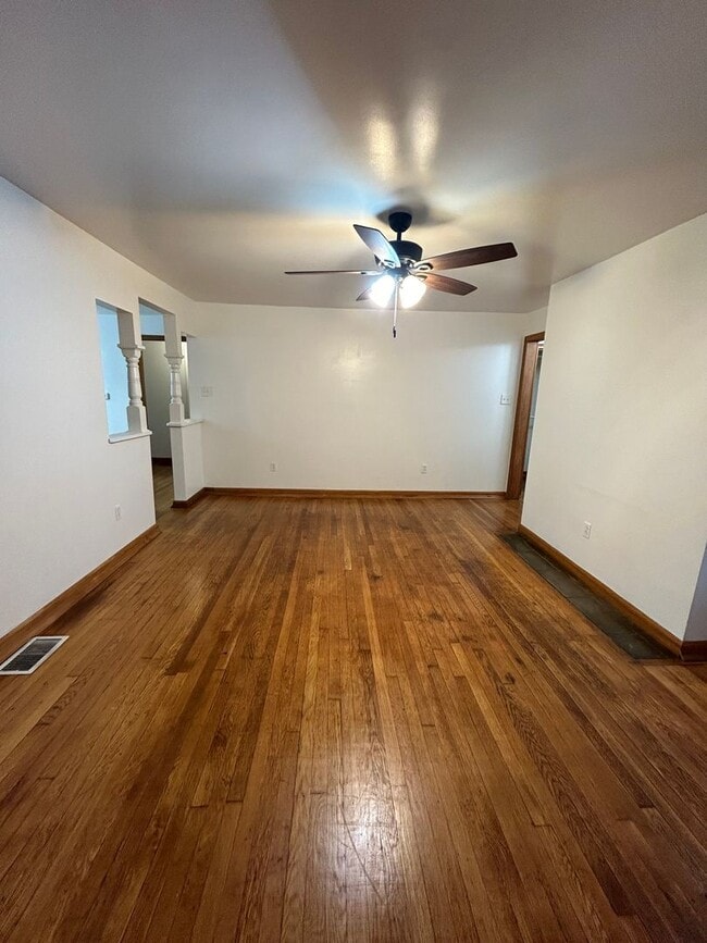 Photo - 207 Flaugherty Run Rd Unit A