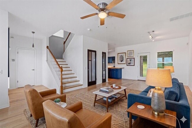 Photo - 2720 Oak Springs Dr