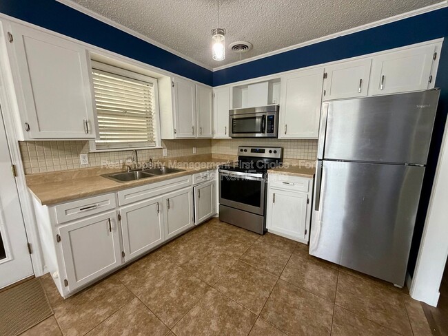 Photo - 3 Cowden Ct
