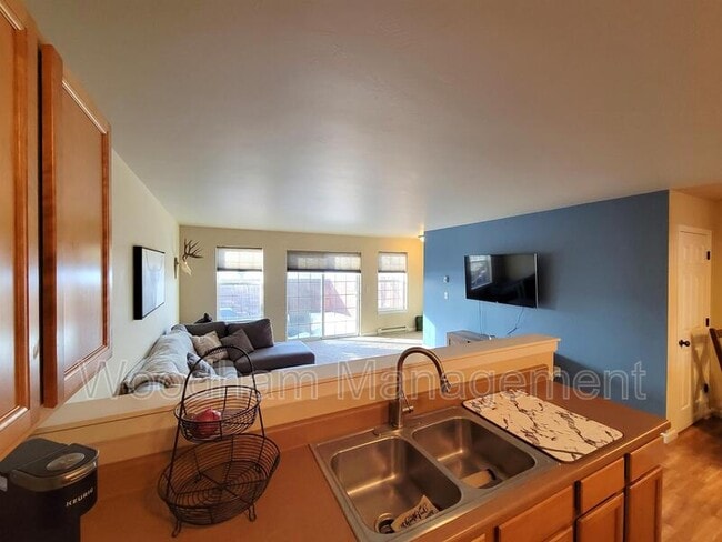 Photo - 1112 Biehl Dr