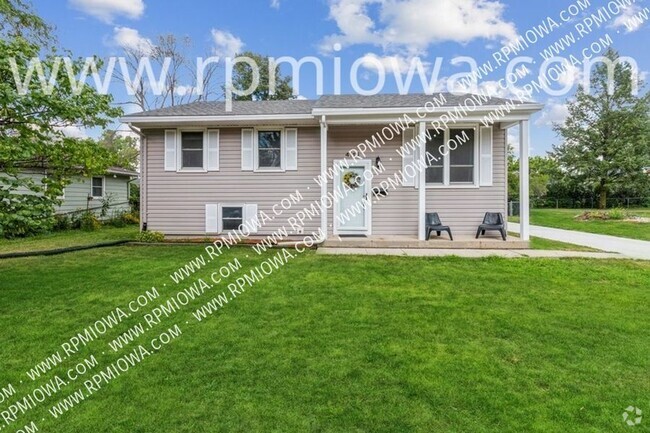 Building Photo - CONVENIENT AMES LOCATION!! 5 Bedrooms Rental