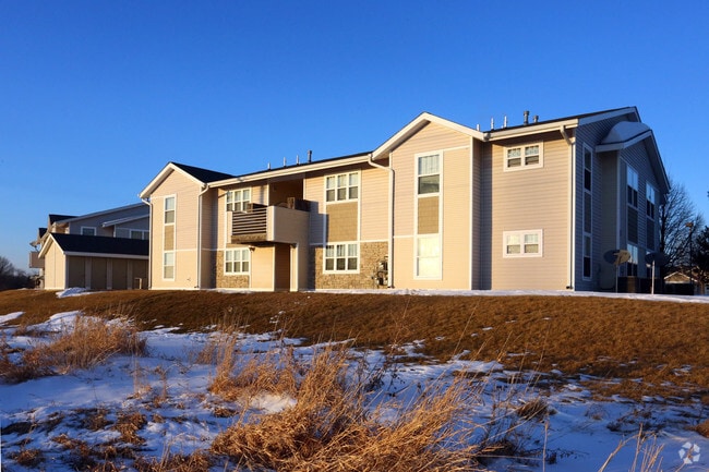 Building Photo - Lyn Crossing Rental