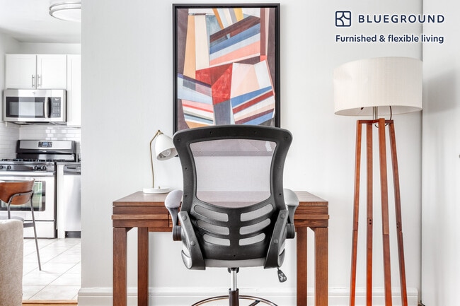 Photo - 160 Riverside Blvd Unit FL10-ID832