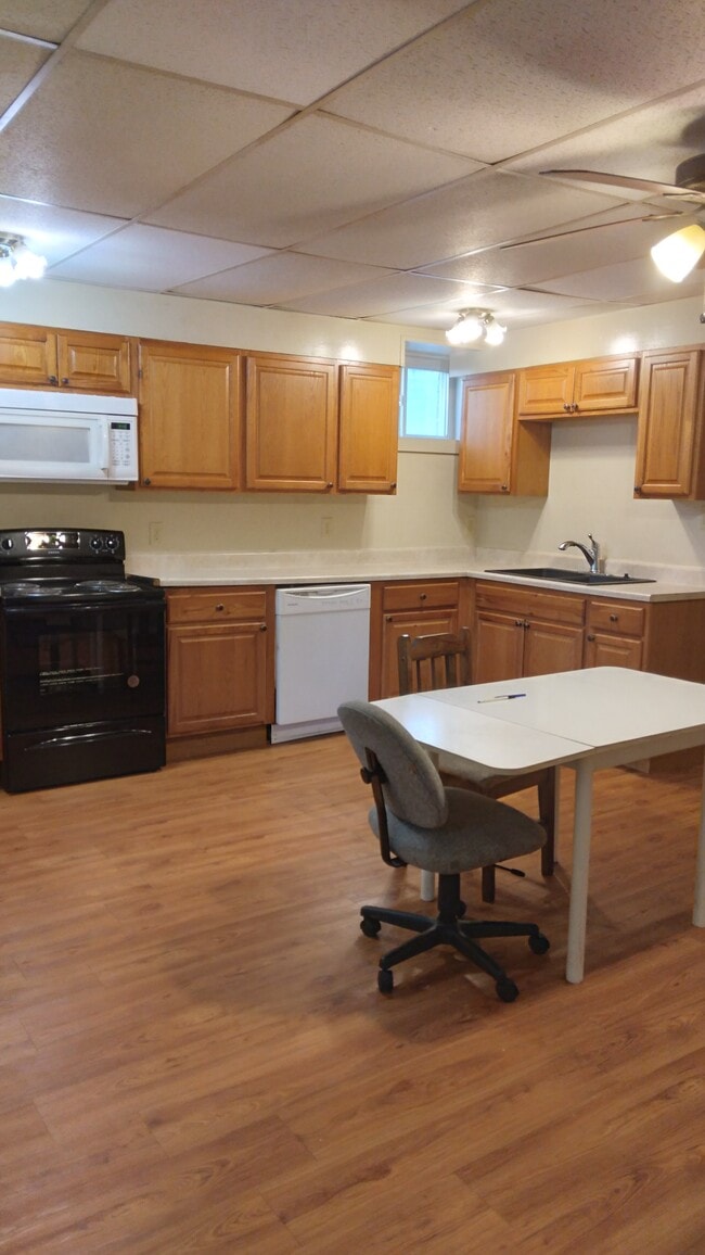 Photo - 701 6th Ave Unidad #2