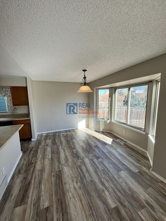 Photo - 6255 Blazing Star Dr