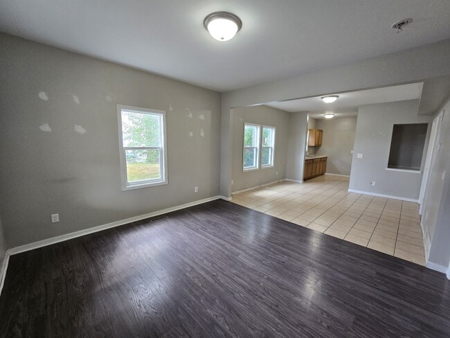 Building Photo - 1650 Ellis Blvd NW Rental