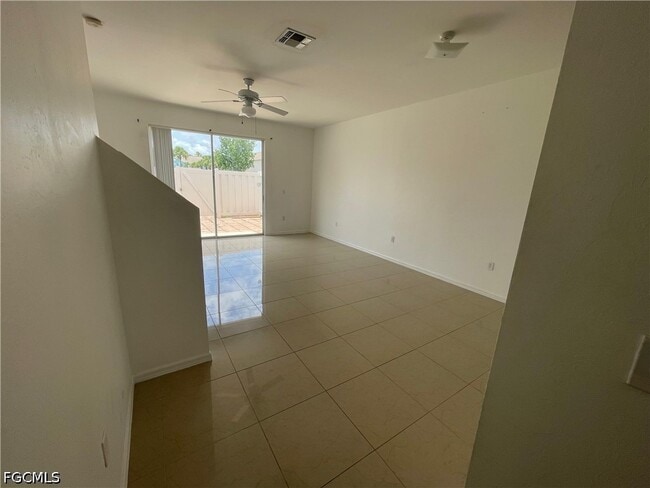 Photo - 3637 Pine Oak Cir