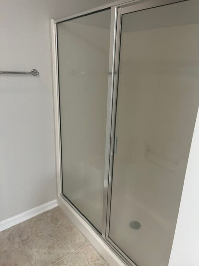Photo - 107 Ventura Pl