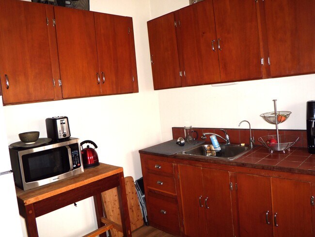 Photo - 913 Camelia St Unidad #