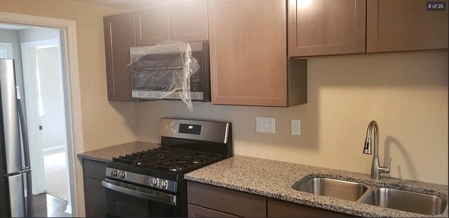 Photo - 1641 Pasadena Ave