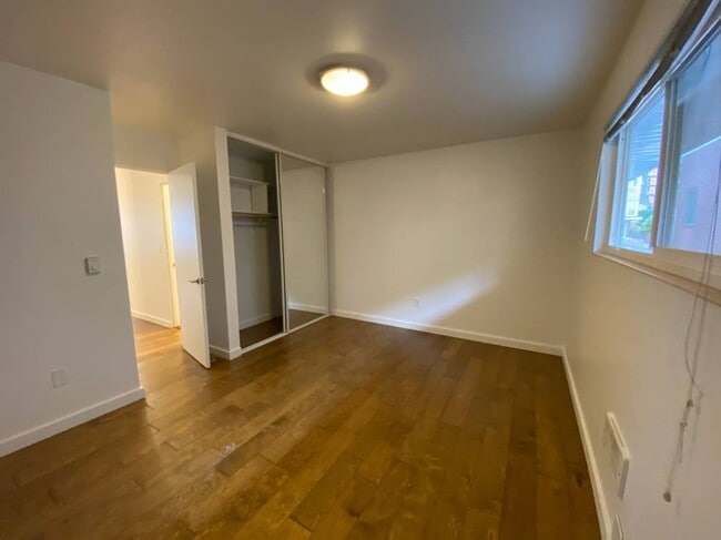 Bellevue Manor Apartements