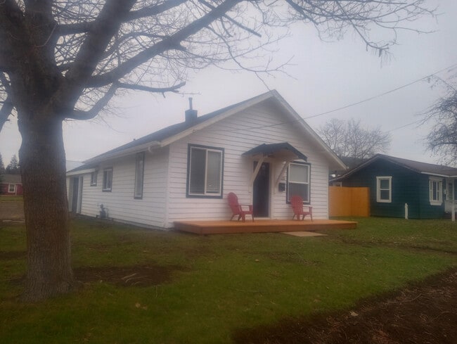 Building Photo - 1003 E Harrison Ave