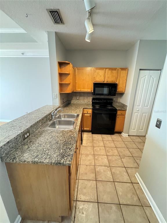 4207 S Dale Mabry Hwy Condo Unit 6406 Condo for Rent in Tampa, FL