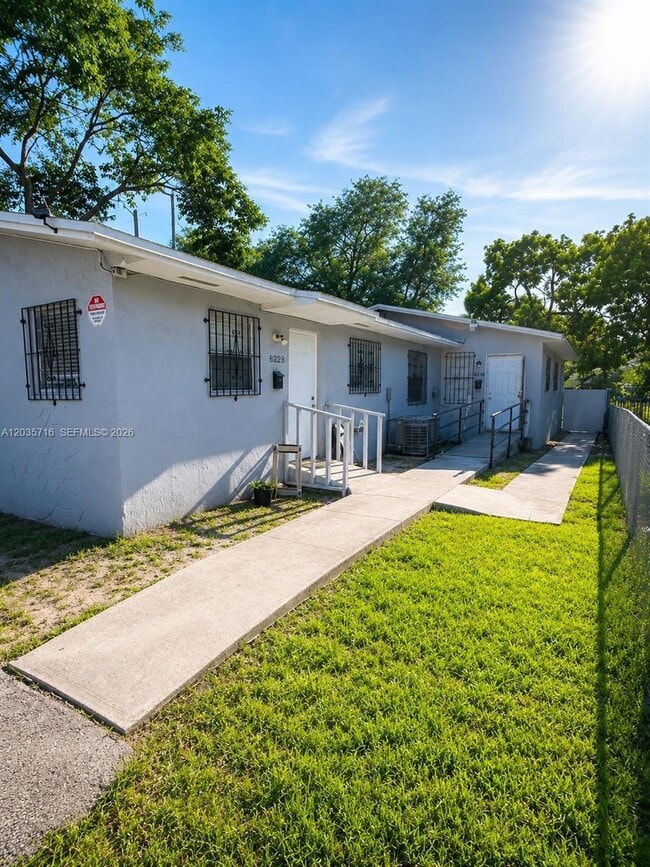 6228 NW 4th Ave Unidad 2