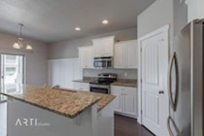 Photo - 1317 SilverCrest Dr Unit Bedroom 1