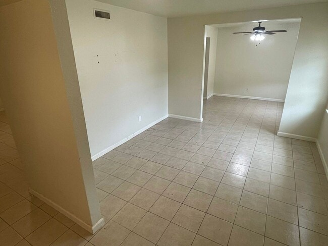 Photo - Beautiful 3 Bedroom 2 Bathroom in Plano!