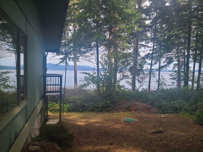 Photo - Charming Waterfront Cabin on San Juan Driv...