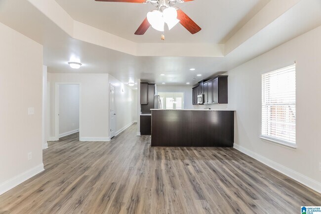 Photo - 1055 Clover Ave