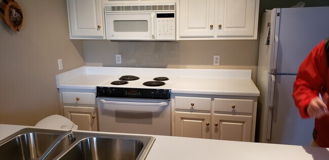 Photo - 1064 N Montgomery St Unit F