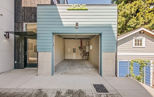 Photo - 3516 NE 87th St