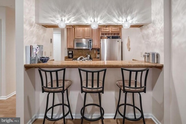 Photo - 1601 Spring Garden St Unidad 404