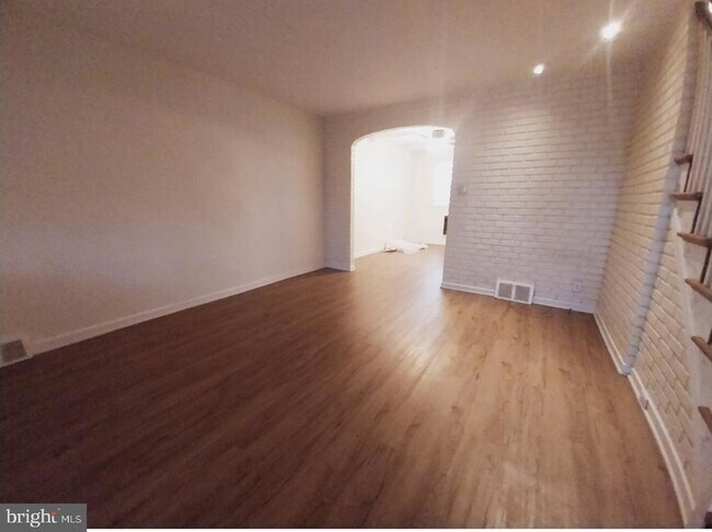 Photo - 5005 Loretto Ave