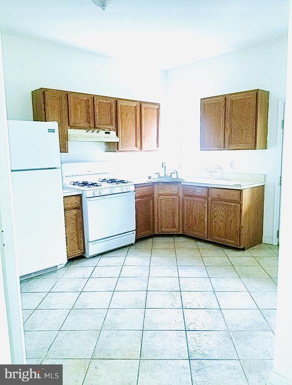 Photo - 805 Brooks Ln Unit 2