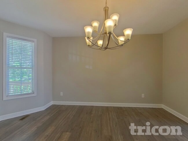 Photo - 89 Delane Dr