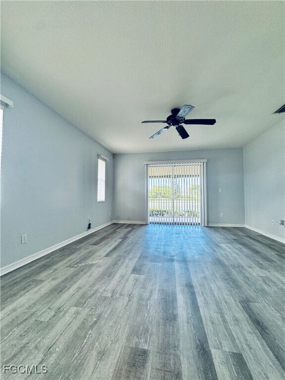 Photo - 1320 SE 6th Ave