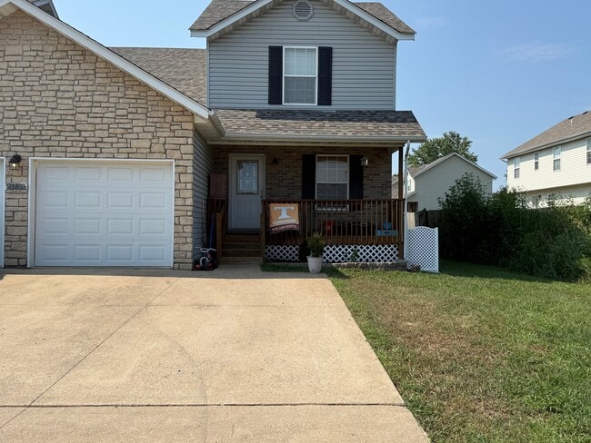 Building Photo - 21481 Risky Rd