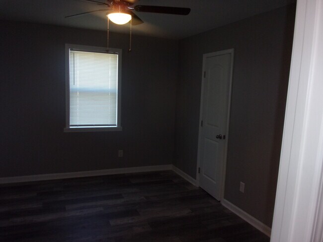 Photo - 966 Tennessee St