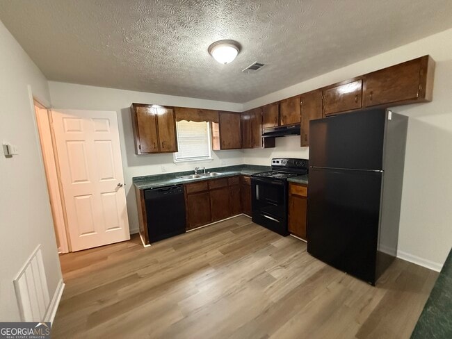 Photo - 1030 Cantrell Ln