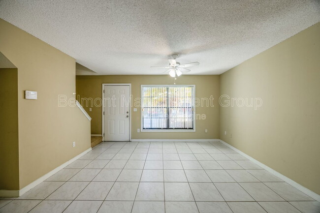 Photo - 7431 Glen Oaks Way Unit 89
