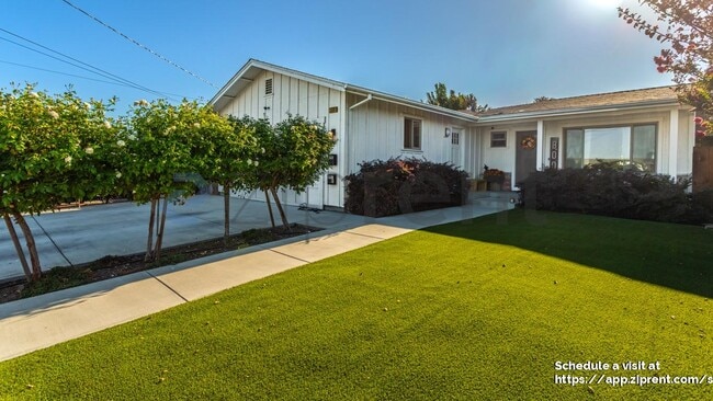 Photo - 1339 Camellia Dr