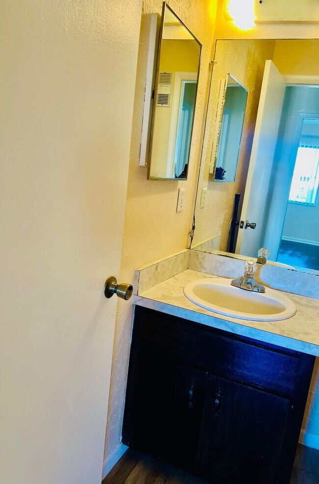 2/2 Condo in Melbourne for Rent! Condo for Rent in Melbourne, FL