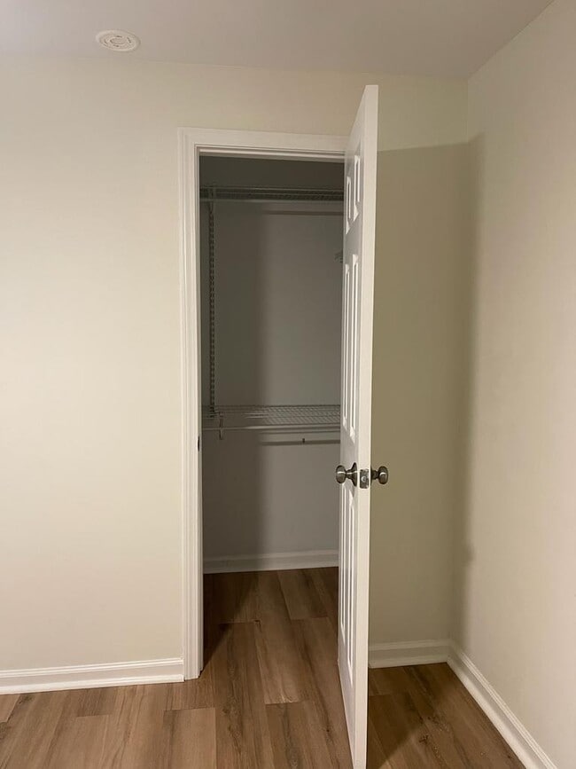 Photo - 567 Woodland Ln