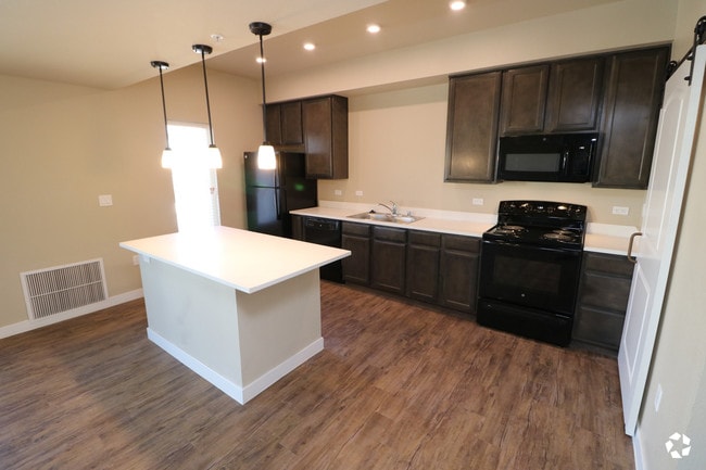 Pecos Vista Apartments, 780 W Cherry Ln, Carlsbad, Nuevo México, 88220 - Pecos Vista