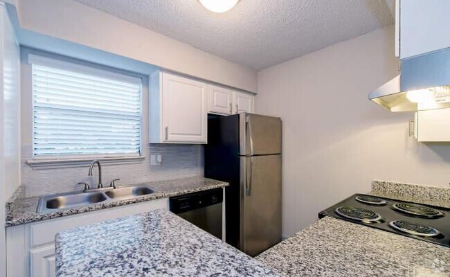 Building Photo - 1 bedroom in Houston TX 77084 Unit 1047 Rental