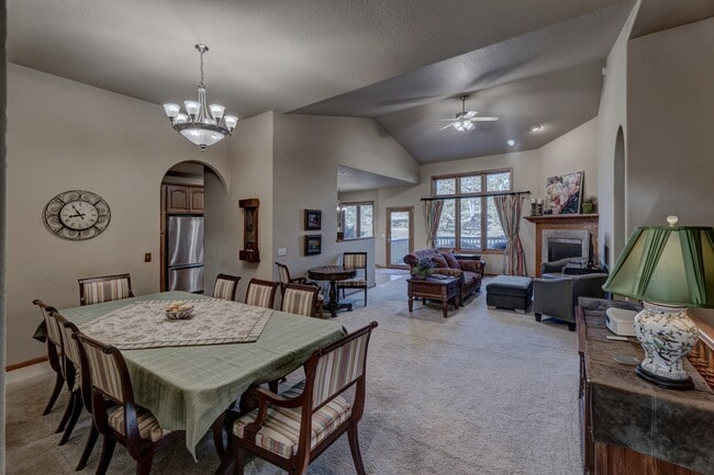 4726 Dornoch Ct