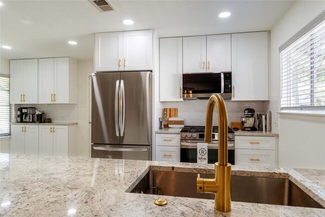 Photo - 4500 Sarasota Dr