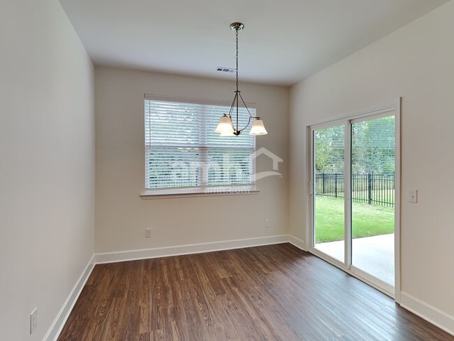 Photo - 3102 Esquire Dr