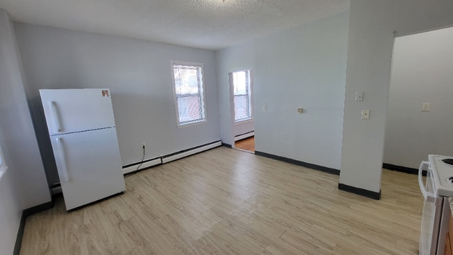 Photo - 464 Wethersfield Ave Unit Apt. 3S